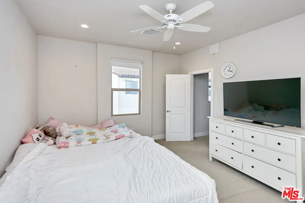 9831 Alburtis Avenue #37 Santa Fe Springs, CA 90670