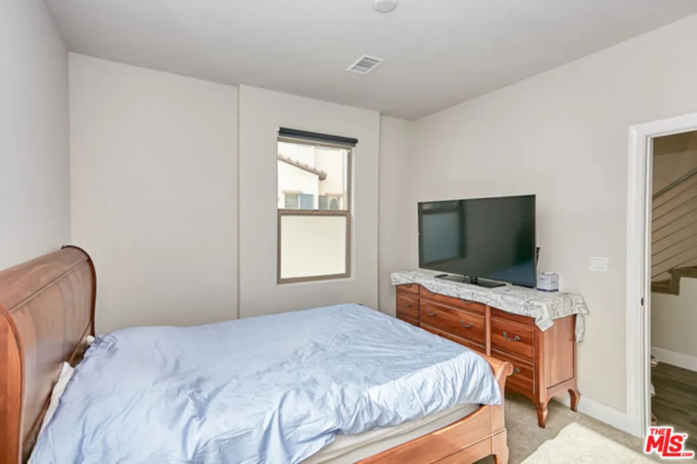 9831 Alburtis Avenue #37 Santa Fe Springs, CA 90670