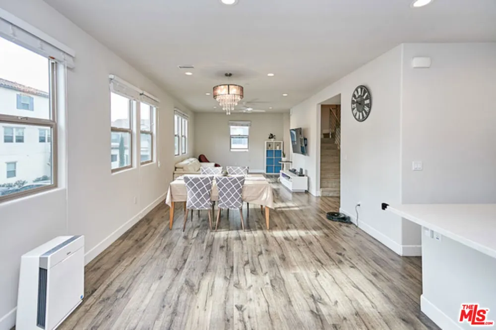 9831 Alburtis Avenue #37 Santa Fe Springs, CA 90670