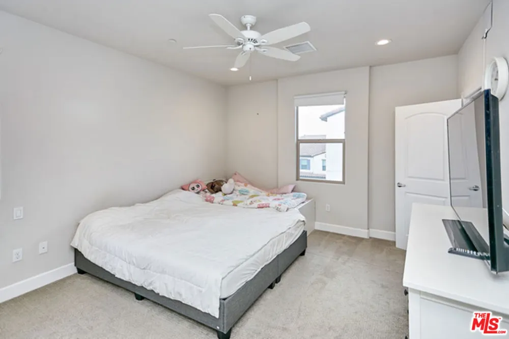 9831 Alburtis Avenue #37 Santa Fe Springs, CA 90670