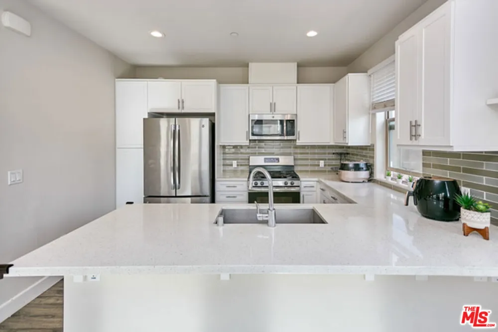 9831 Alburtis Avenue #37 Santa Fe Springs, CA 90670