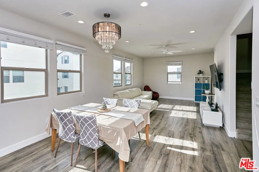 9831 Alburtis Avenue #37 Santa Fe Springs, CA 90670