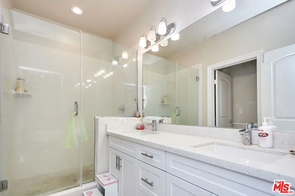 9831 Alburtis Avenue #37 Santa Fe Springs, CA 90670
