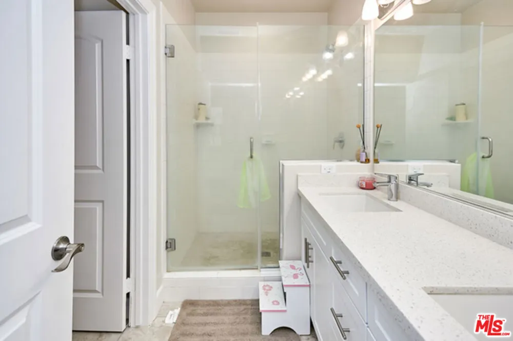 9831 Alburtis Avenue #37 Santa Fe Springs, CA 90670