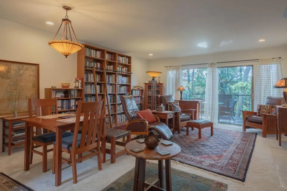 120 Del Mesa Carmel Carmel, CA 93923