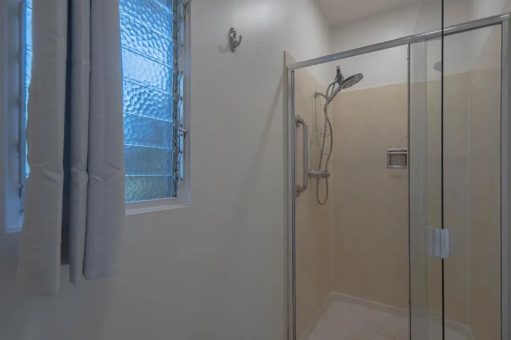 120 Del Mesa Carmel Carmel, CA 93923