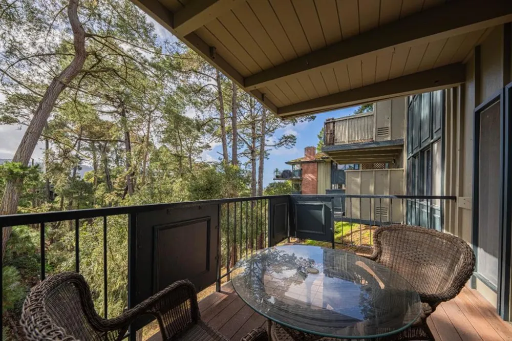 120 Del Mesa Carmel Carmel, CA 93923