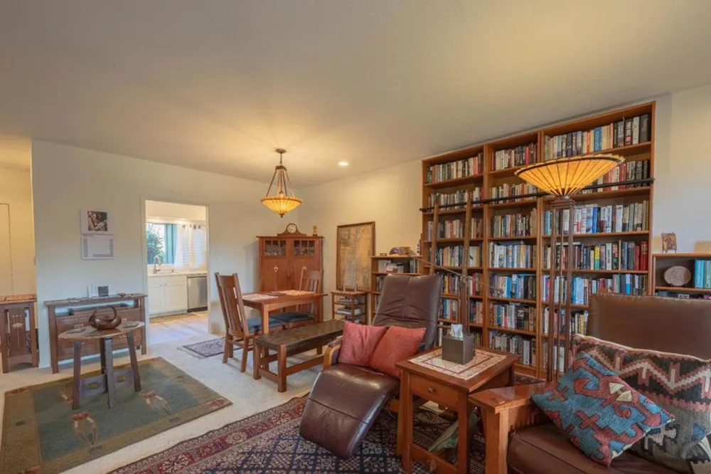 120 Del Mesa Carmel Carmel, CA 93923