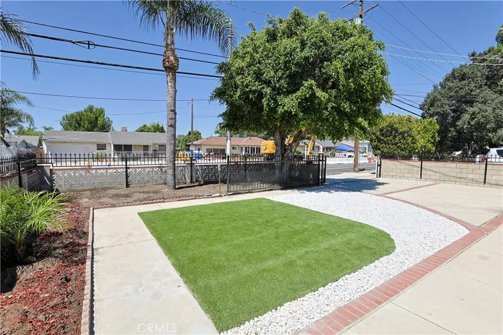 10036 Arleta Avenue Arleta, CA 91331