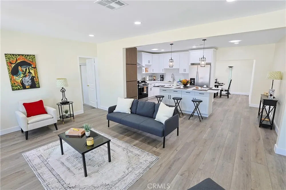 10036 Arleta Avenue Arleta, CA 91331
