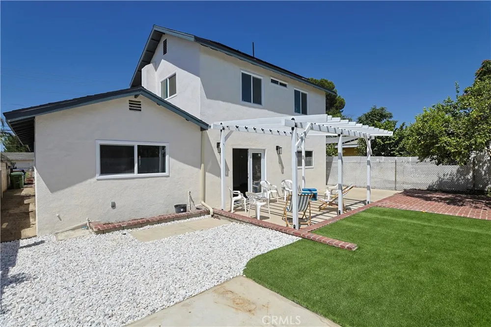 10036 Arleta Avenue Arleta, CA 91331