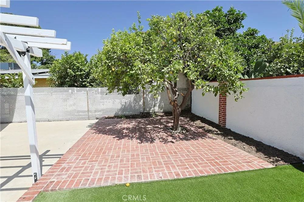 10036 Arleta Avenue Arleta, CA 91331