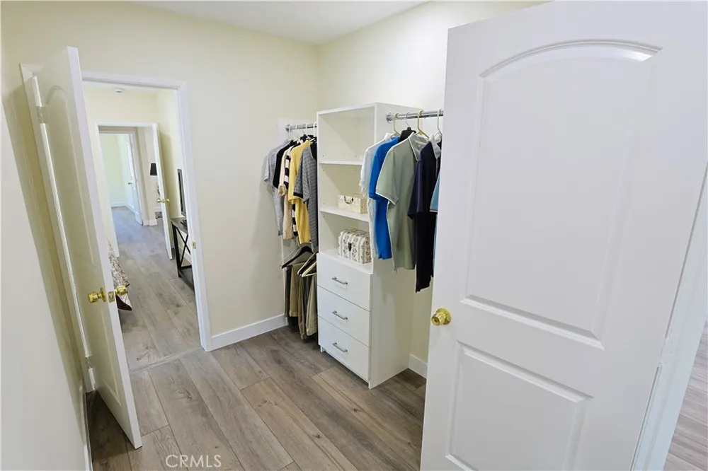 10036 Arleta Avenue Arleta, CA 91331