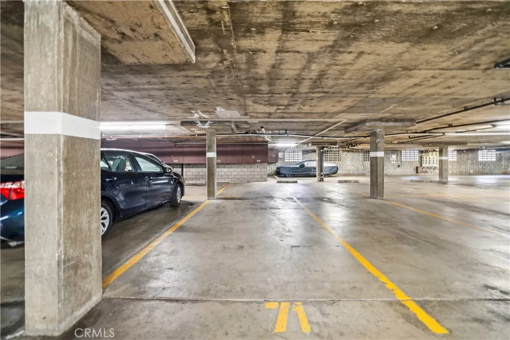 2411 Prospect Avenue #125 Hermosa Beach, CA 90254