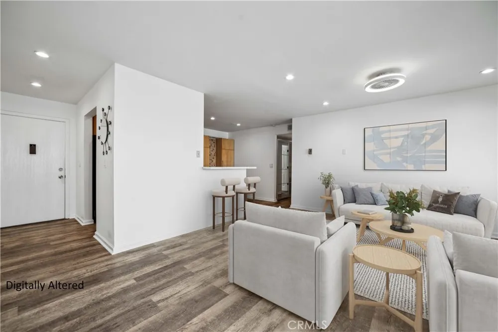 2411 Prospect Avenue #125 Hermosa Beach, CA 90254