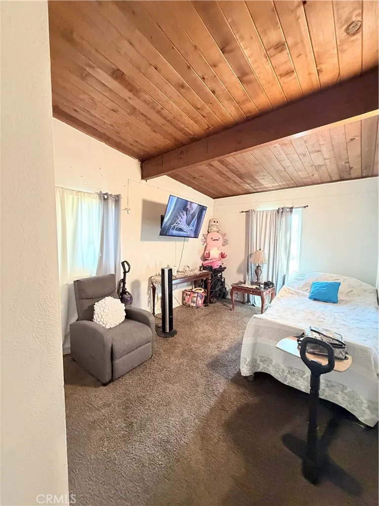 9829 Williams Bloomington, CA 92316