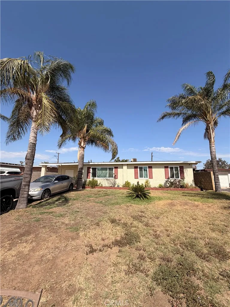 9829 Williams Bloomington, CA 92316