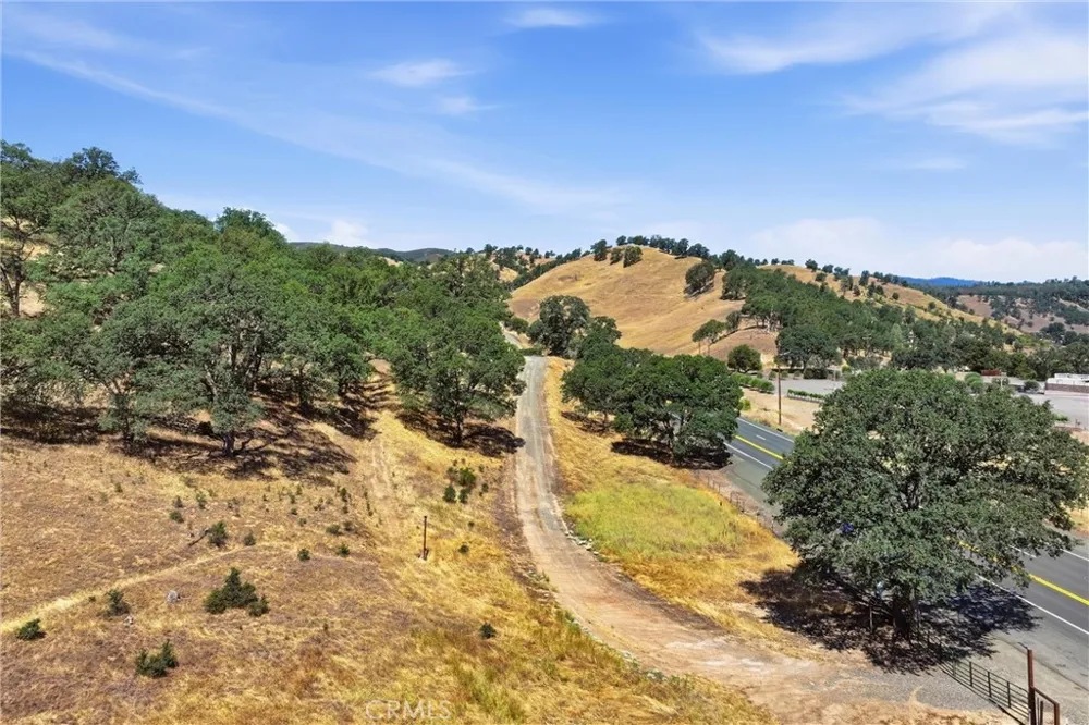 18355 E Highway 20 Clearlake Oaks, CA 95423