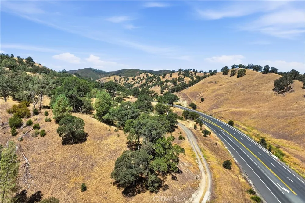 18355 E Highway 20 Clearlake Oaks, CA 95423