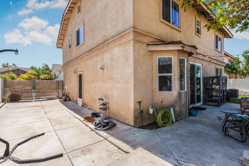 936 Hinckley Lane Fillmore, CA 93015