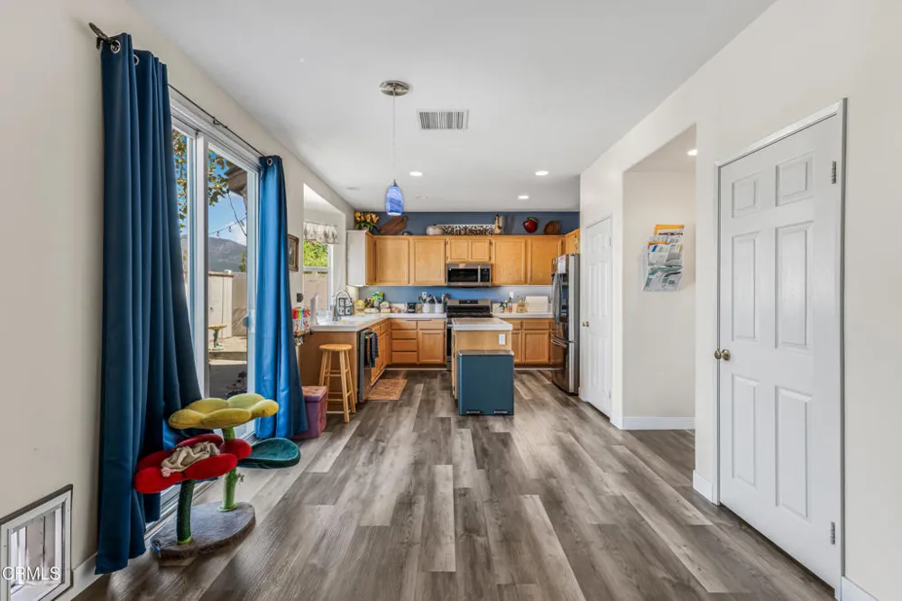 936 Hinckley Lane Fillmore, CA 93015