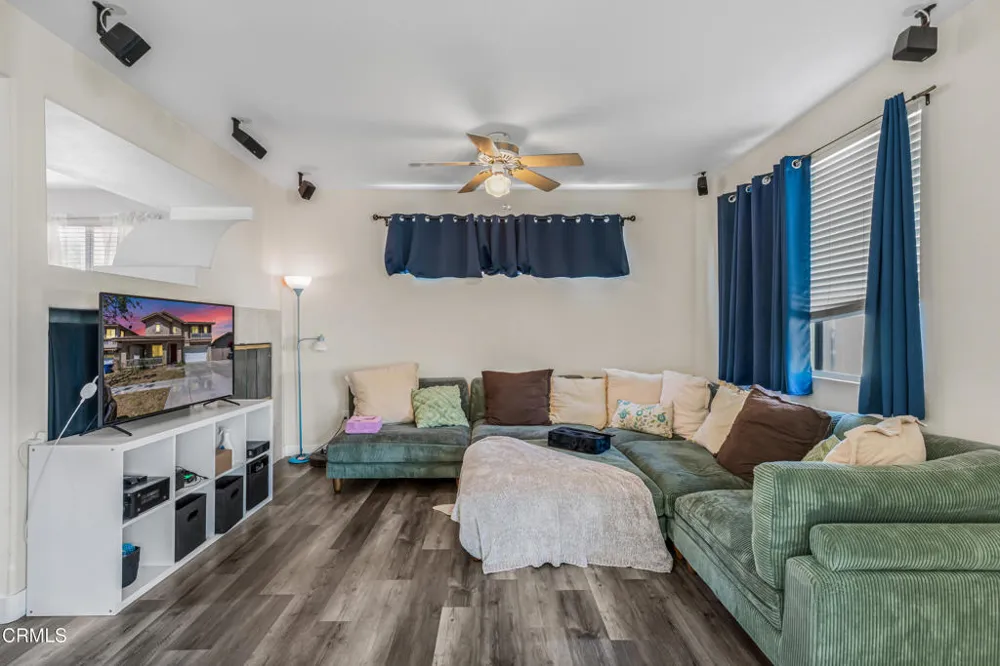 936 Hinckley Lane Fillmore, CA 93015