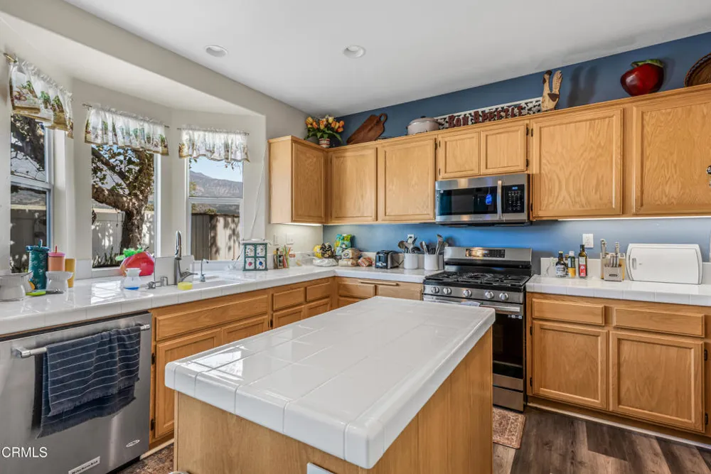 936 Hinckley Lane Fillmore, CA 93015