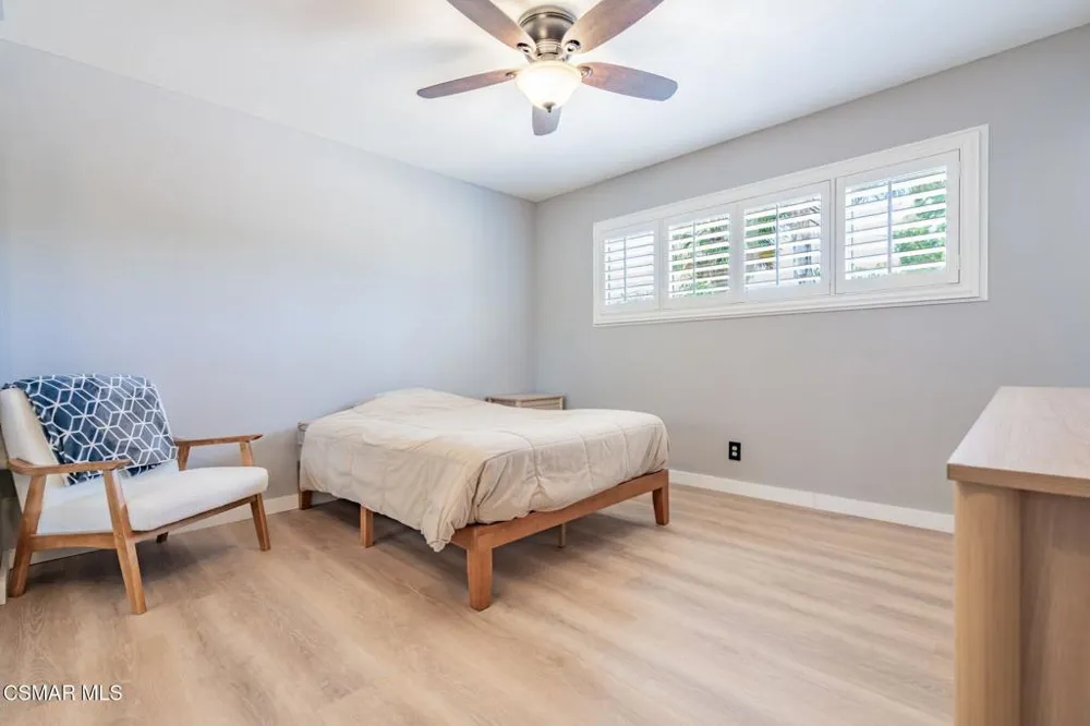 3217 Hamlin Avenue Simi Valley, CA 93063