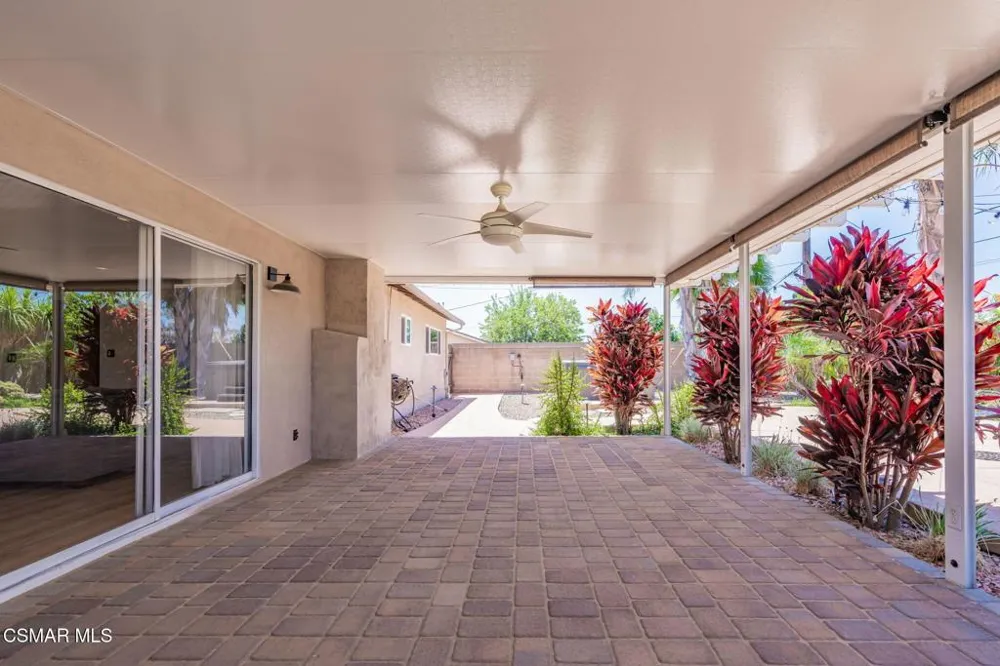 3217 Hamlin Avenue Simi Valley, CA 93063