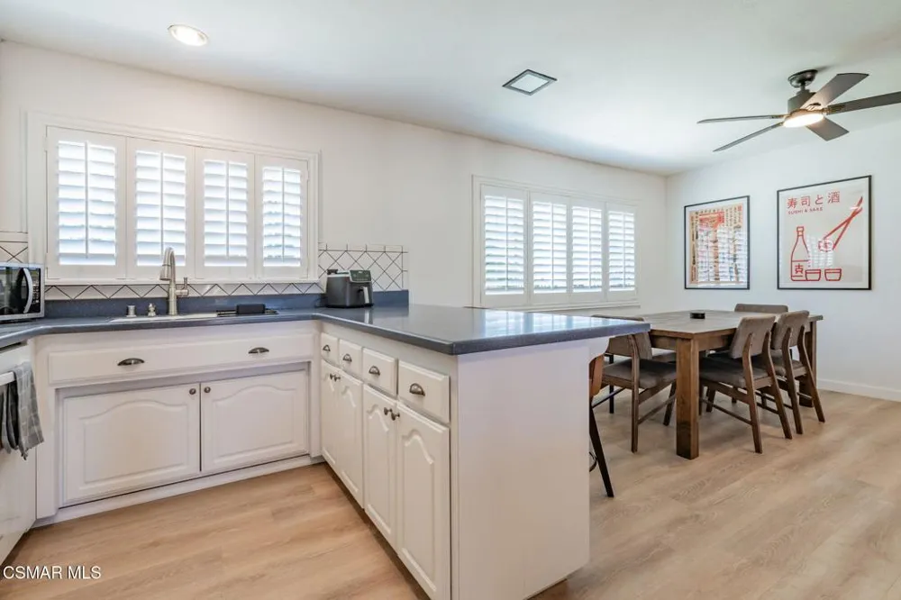 3217 Hamlin Avenue Simi Valley, CA 93063