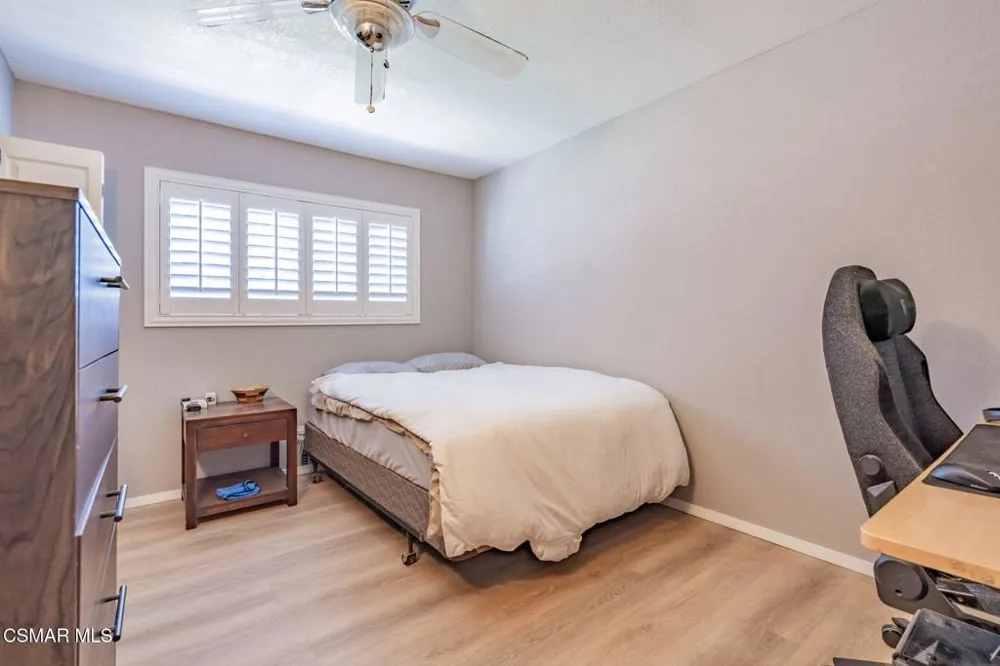 3217 Hamlin Avenue Simi Valley, CA 93063