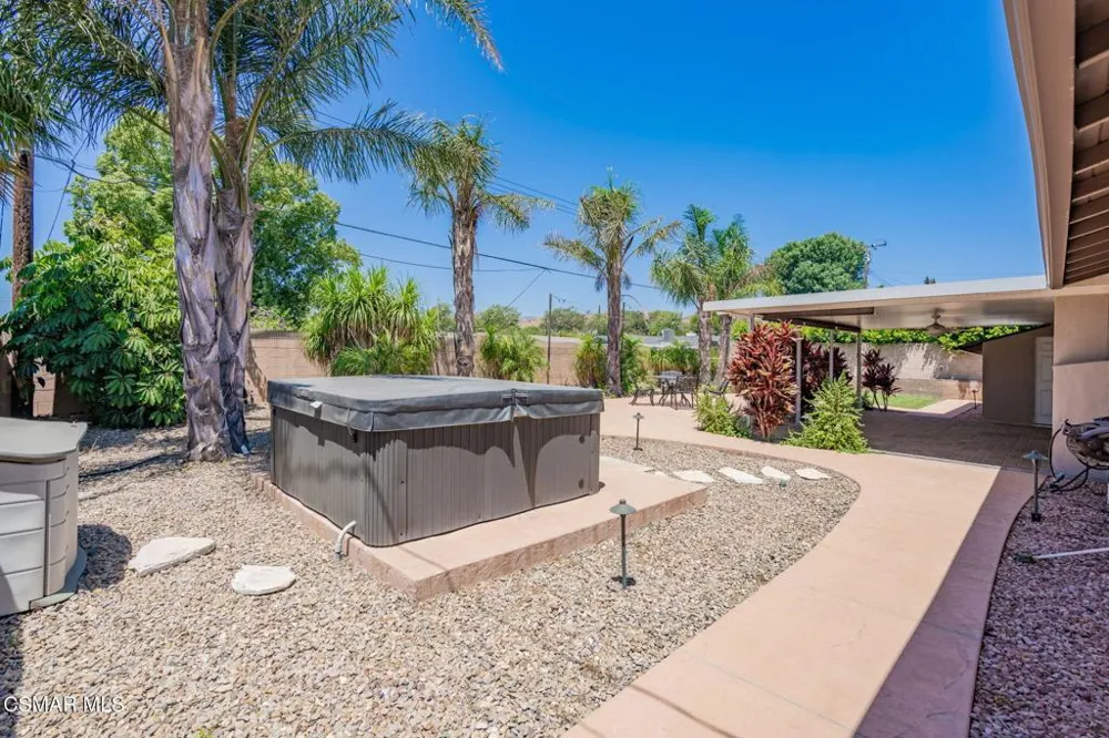 3217 Hamlin Avenue Simi Valley, CA 93063