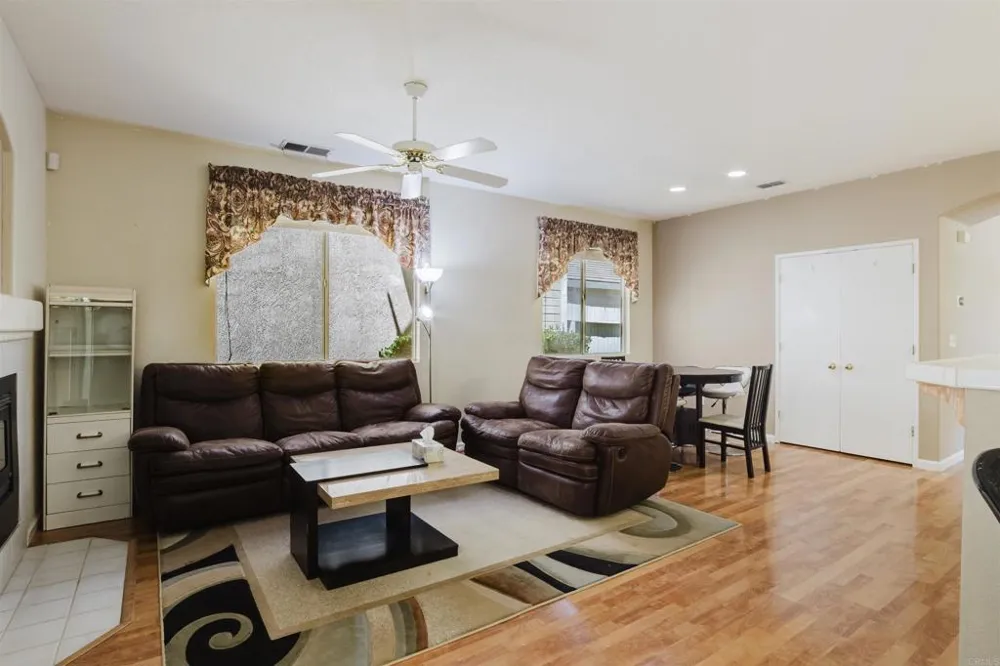 9326 Bennoel Way Elk Grove, CA 95758