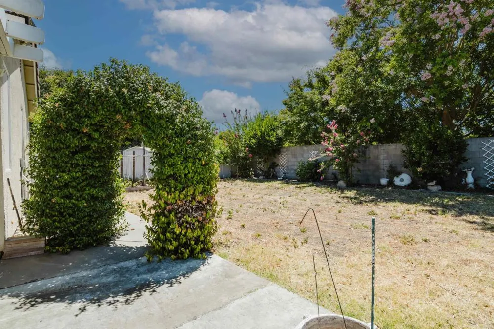9326 Bennoel Way Elk Grove, CA 95758