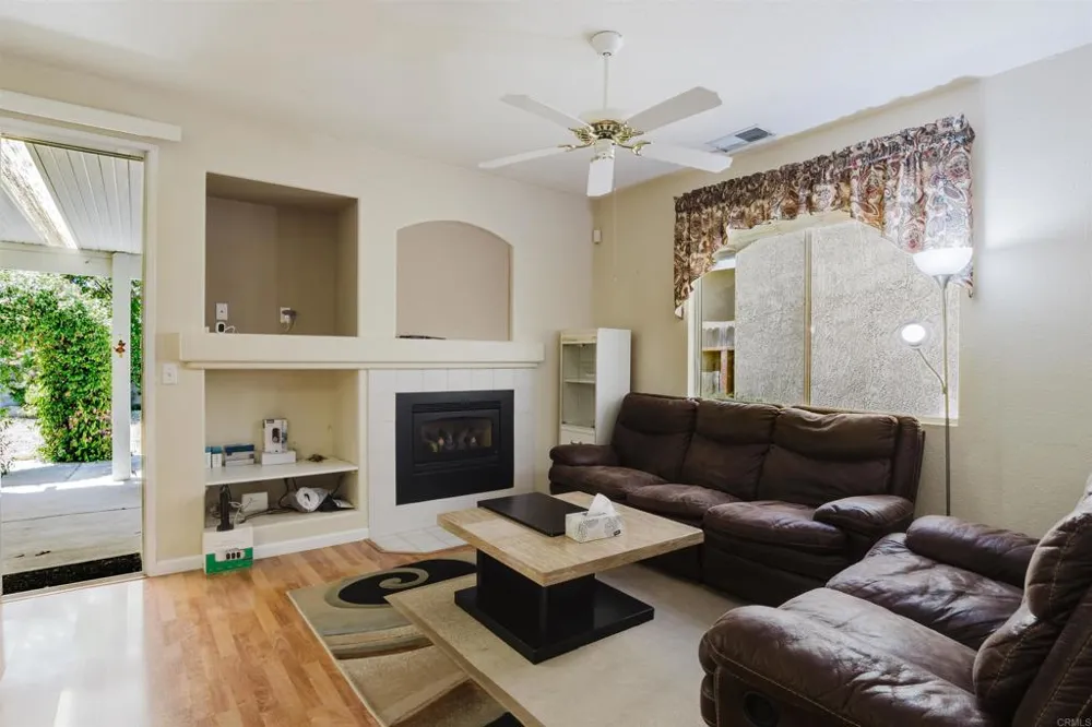 9326 Bennoel Way Elk Grove, CA 95758