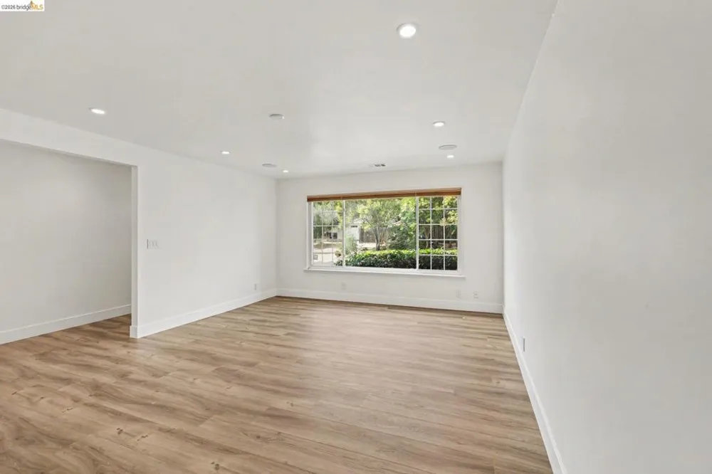 5545 Southbrook Dr Clayton, CA 94517