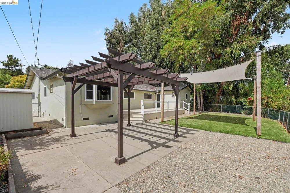 5545 Southbrook Dr Clayton, CA 94517