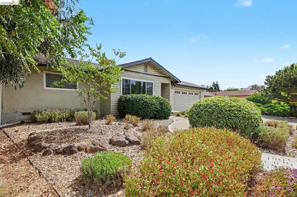 5545 Southbrook Dr Clayton, CA 94517