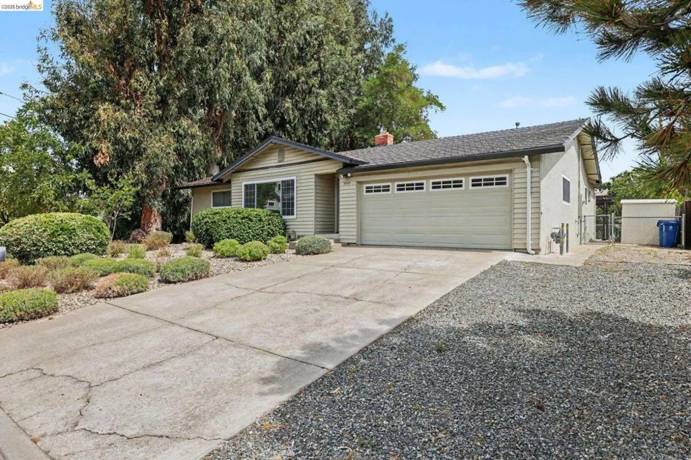 5545 Southbrook Dr Clayton, CA 94517