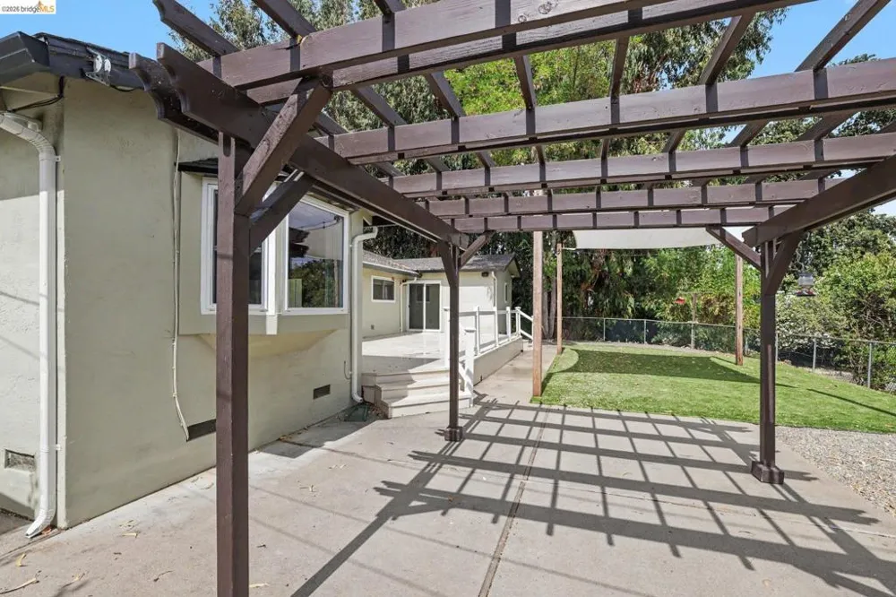 5545 Southbrook Dr Clayton, CA 94517