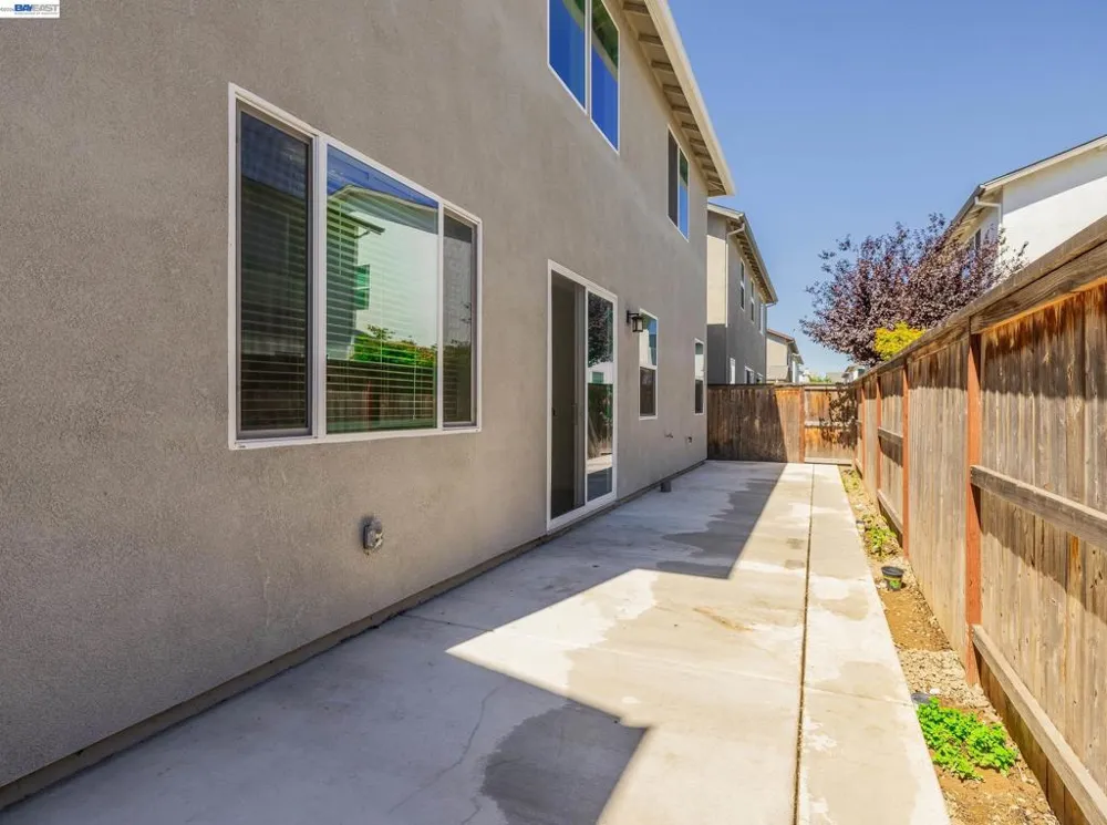 2666 Alcove Way Sacramento, CA 95833