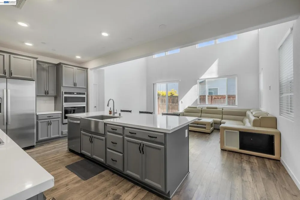 2666 Alcove Way Sacramento, CA 95833