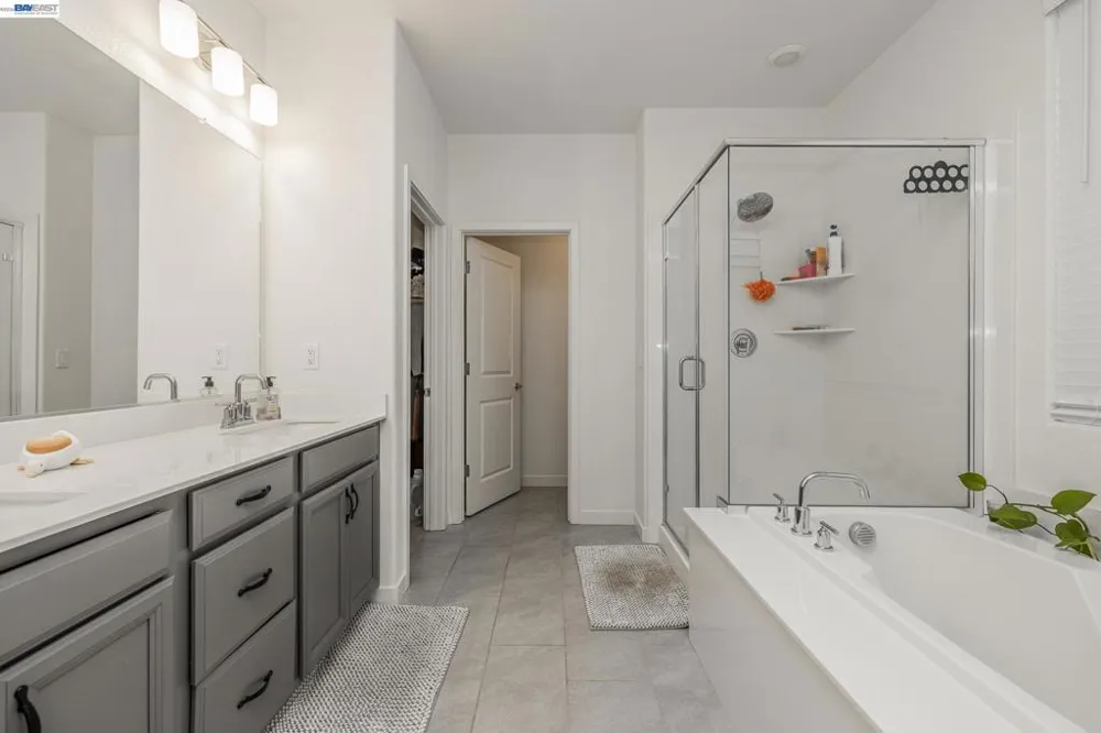 2666 Alcove Way Sacramento, CA 95833