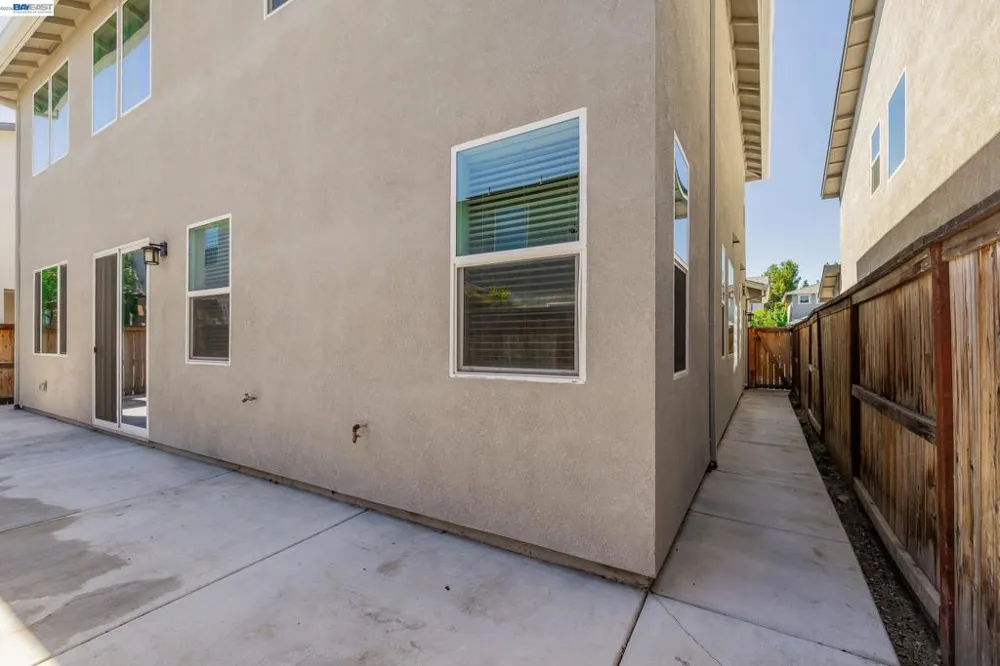 2666 Alcove Way Sacramento, CA 95833