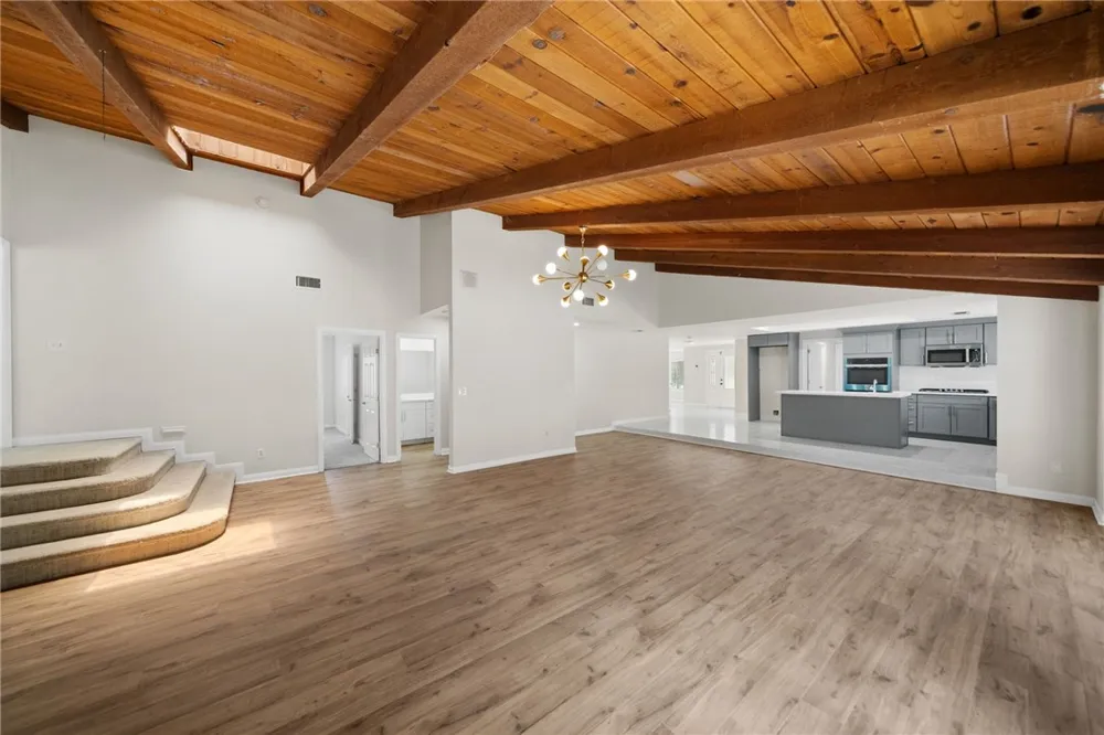5385 Park San Bernardino, CA 92404