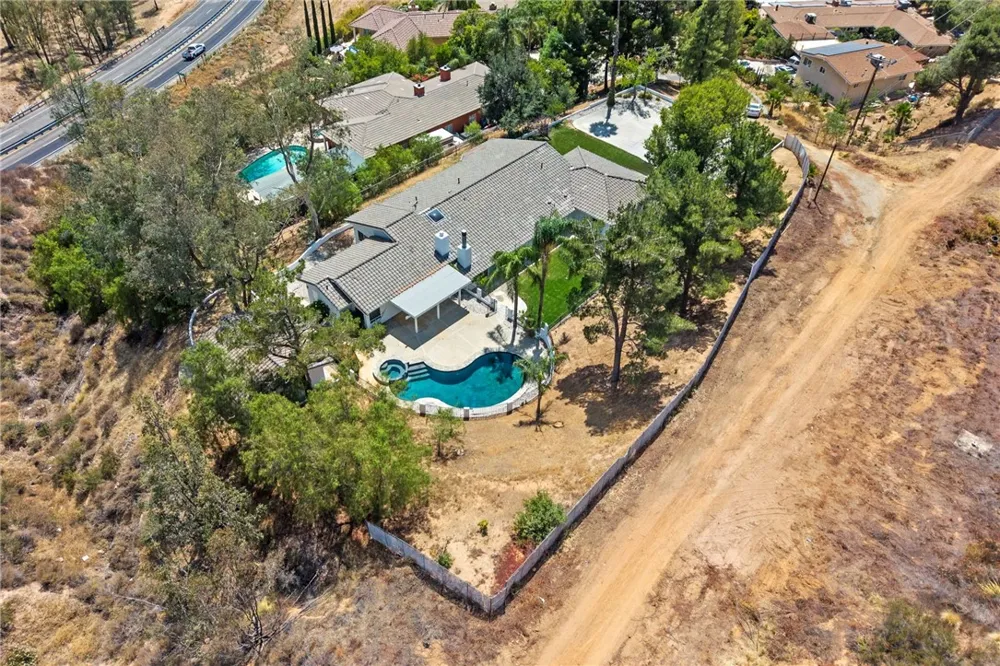5385 Park San Bernardino, CA 92404