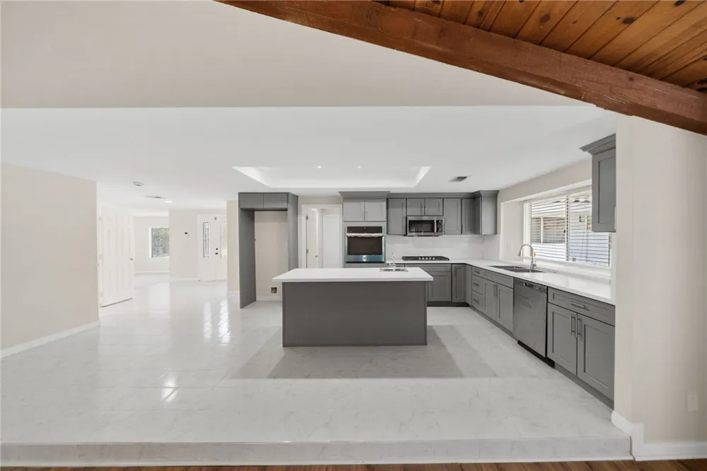 5385 Park San Bernardino, CA 92404