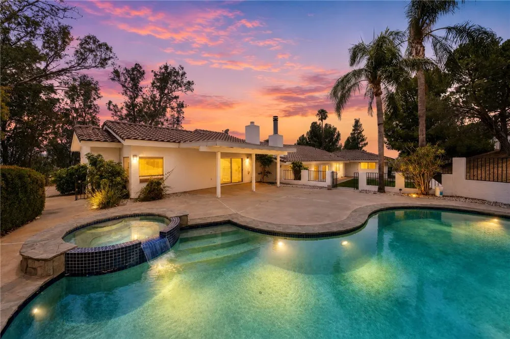5385 Park San Bernardino, CA 92404