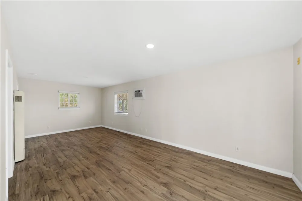 5385 Park San Bernardino, CA 92404