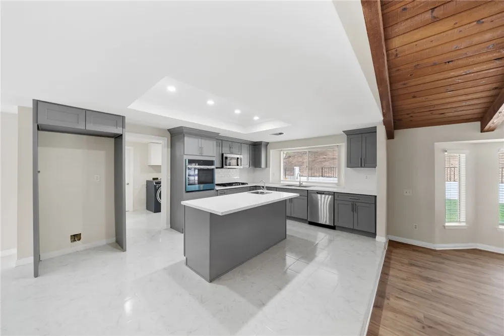 5385 Park San Bernardino, CA 92404